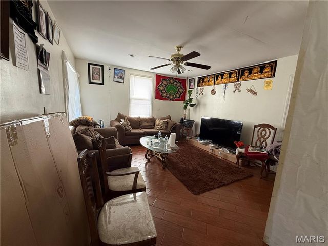 252 Wachtel Avenue, St Louis, MO 63125