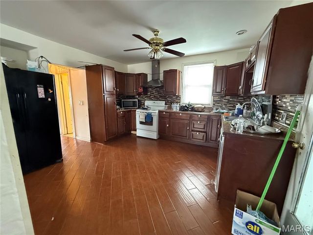 252 Wachtel Avenue, St Louis, MO 63125