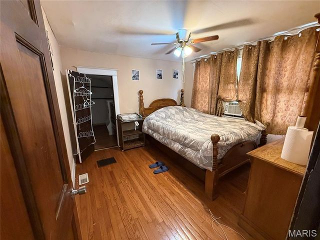 252 Wachtel Avenue, St Louis, MO 63125