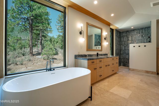 177 Tor Court, Carson City, NV 89705