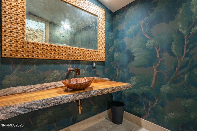 177 Tor Court, Carson City, NV 89705