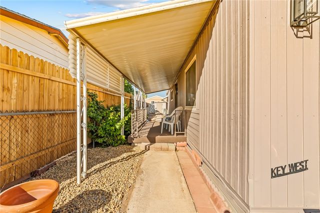 1424 Winters Circle, Bullhead City, AZ 86442