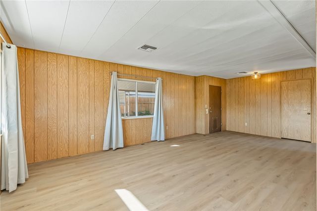 1424 Winters Circle, Bullhead City, AZ 86442