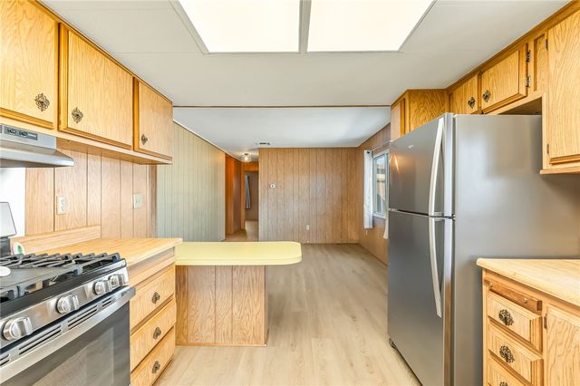 1424 Winters Circle, Bullhead City, AZ 86442