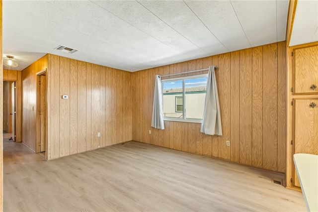 1424 Winters Circle, Bullhead City, AZ 86442