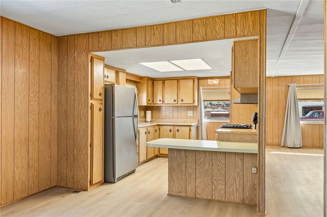 1424 Winters Circle, Bullhead City, AZ 86442