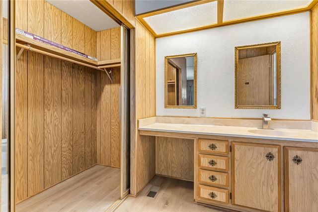 1424 Winters Circle, Bullhead City, AZ 86442