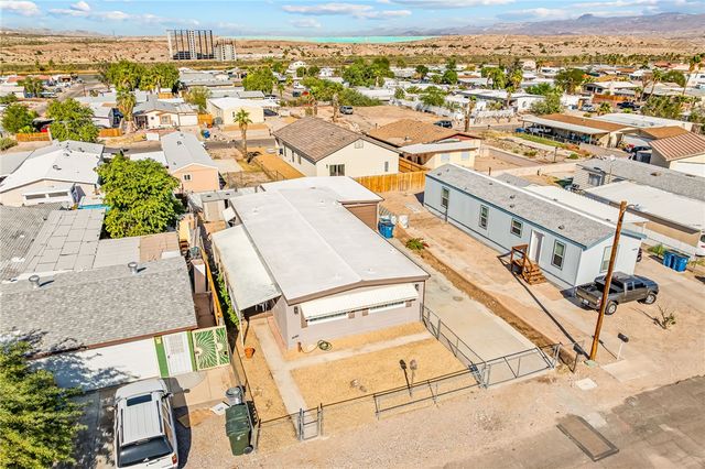 1424 Winters Circle, Bullhead City, AZ 86442