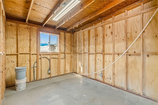 1424 Winters Circle, Bullhead City, AZ 86442