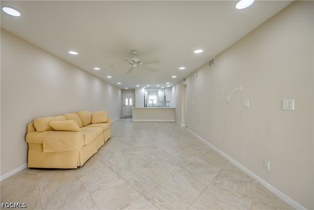 920 SE 46th ST 1, Cape Coral, FL 33904