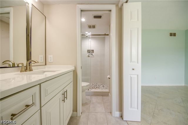 920 SE 46th ST 1, Cape Coral, FL 33904