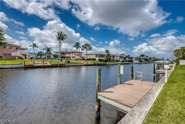 920 SE 46th ST 1, Cape Coral, FL 33904
