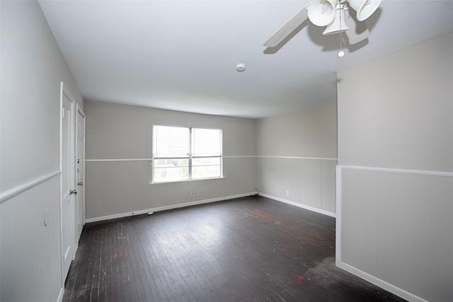 1211 1st Avenue N, Texas City, TX 77590