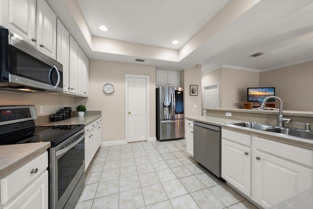 250 2ND AVENUE SW, Largo, FL 33770