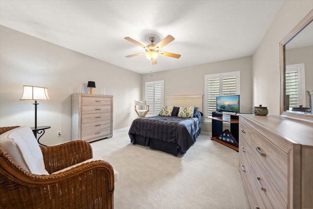 250 2ND AVENUE SW, Largo, FL 33770