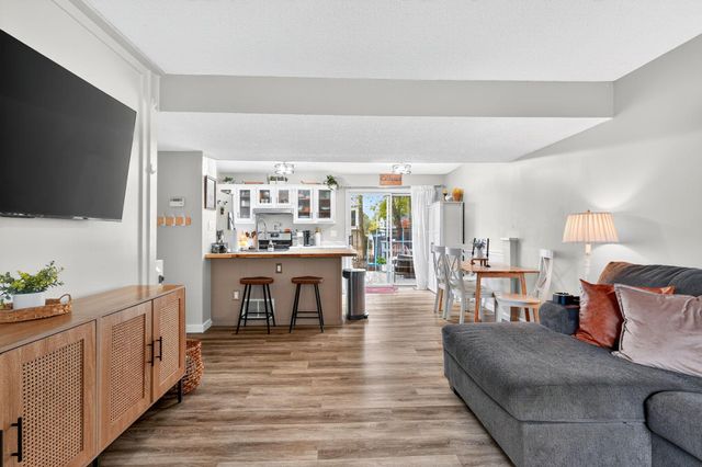 3341 Paradise Avenue, Hilliard, OH 43026