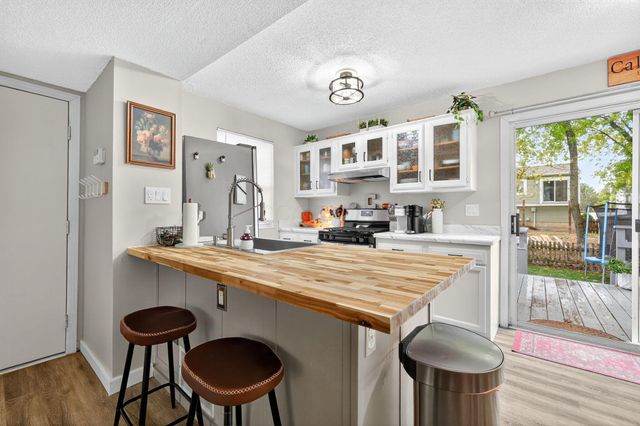 3341 Paradise Avenue, Hilliard, OH 43026