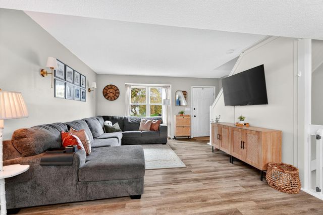 3341 Paradise Avenue, Hilliard, OH 43026