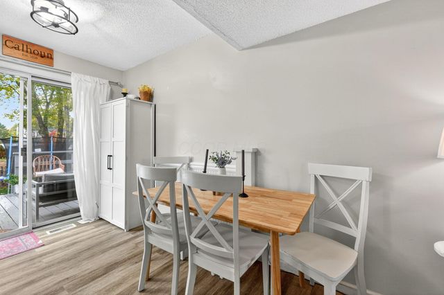 3341 Paradise Avenue, Hilliard, OH 43026