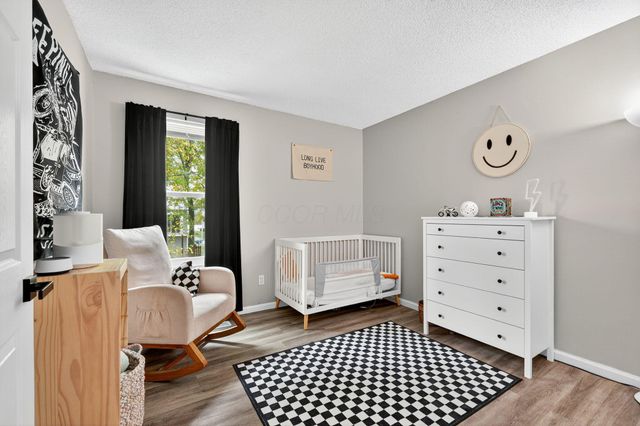 3341 Paradise Avenue, Hilliard, OH 43026