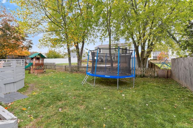 3341 Paradise Avenue, Hilliard, OH 43026