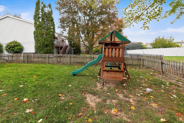 3341 Paradise Avenue, Hilliard, OH 43026