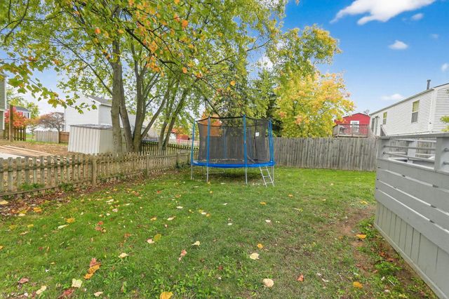 3341 Paradise Avenue, Hilliard, OH 43026