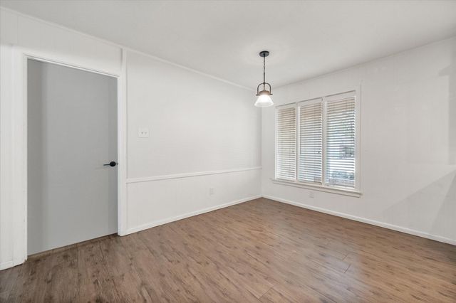 6806 Norfolk Avenue, Lubbock, TX 79413