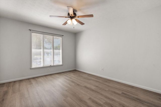 6806 Norfolk Avenue, Lubbock, TX 79413