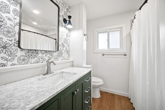 4697 Canterbury Road, North Olmsted, OH 44070
