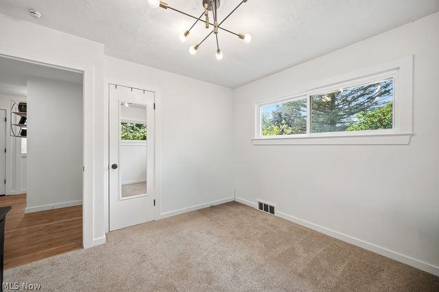 4697 Canterbury Road, North Olmsted, OH 44070