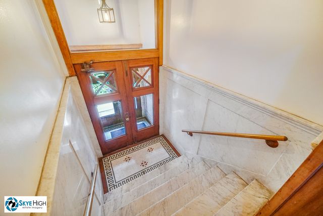 945 E Hyde Park Boulevard 2, Chicago, IL 60615