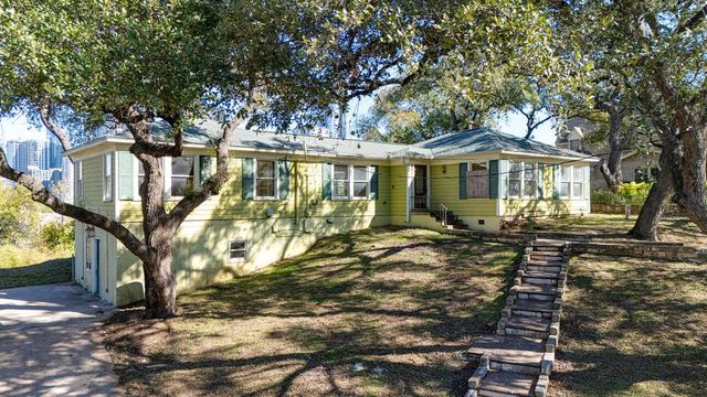 212 Bonnieview ST, Austin, TX 78704