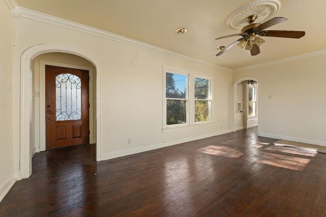 212 Bonnieview ST, Austin, TX 78704