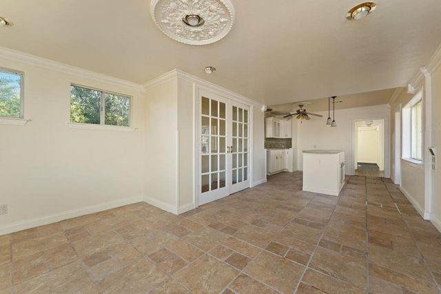 212 Bonnieview ST, Austin, TX 78704