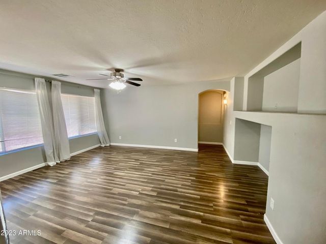 15266 W Cottonwood Street, Surprise, AZ 85374