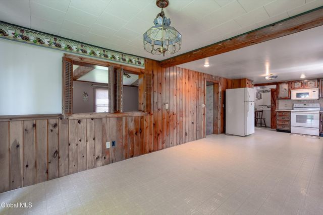 40 Dean Road, Hudson Falls, NY 12839