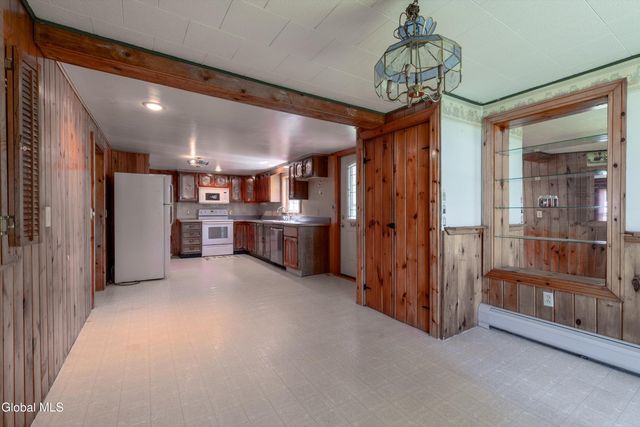 40 Dean Road, Hudson Falls, NY 12839