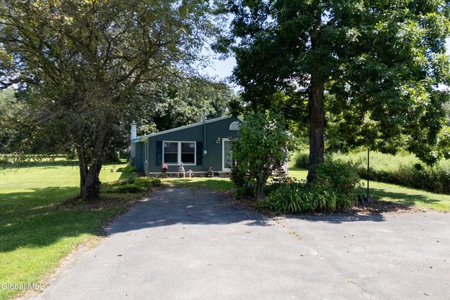 40 Dean Road, Hudson Falls, NY 12839