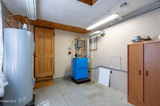 40 Dean Road, Hudson Falls, NY 12839