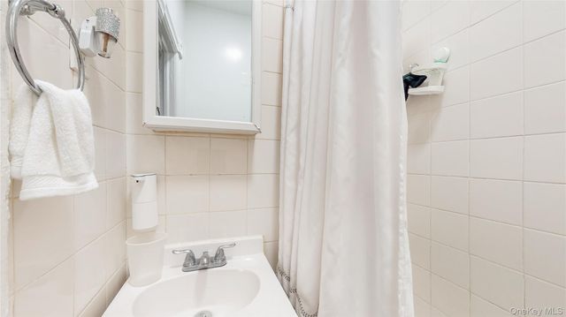 276 Woodbine Street, Brooklyn, NY 11221