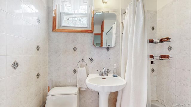 276 Woodbine Street, Brooklyn, NY 11221
