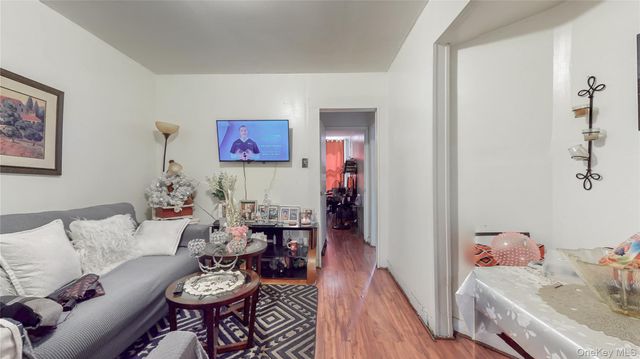 276 Woodbine Street, Brooklyn, NY 11221