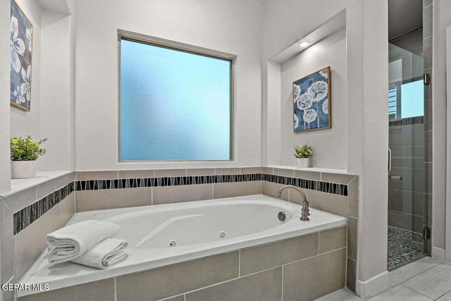 2621 MARIA CASAS Street, El Paso, TX 79938