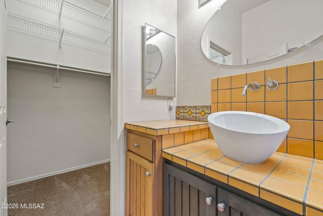 5335 S Rust Lane, Tucson, AZ 85747