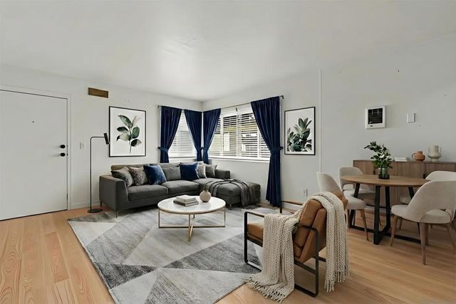 4950 Coronado Ave 3, San Diego, CA 92107