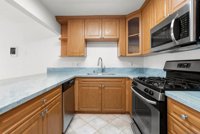 4950 Coronado Ave 3, San Diego, CA 92107