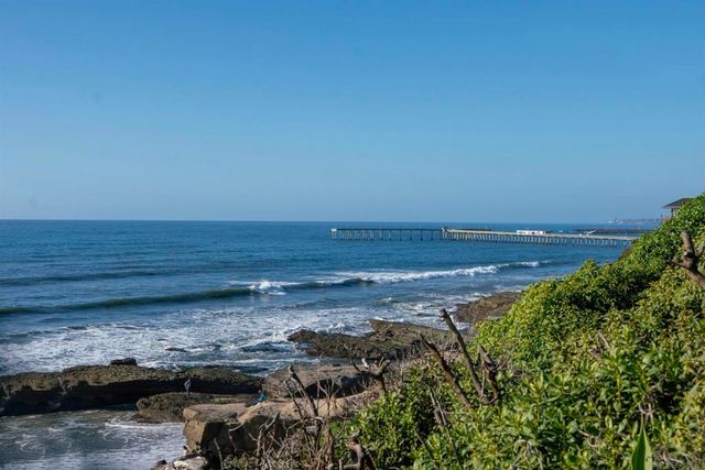 4950 Coronado Ave 3, San Diego, CA 92107