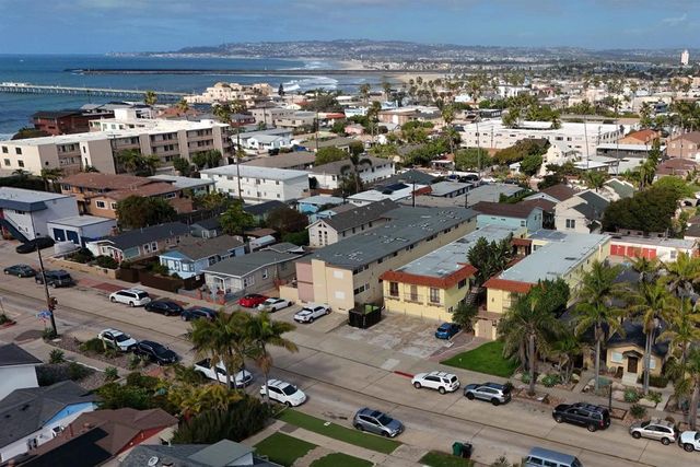 4950 Coronado Ave 3, San Diego, CA 92107