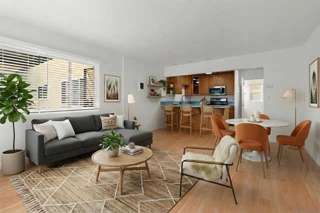 4950 Coronado Ave 3, San Diego, CA 92107